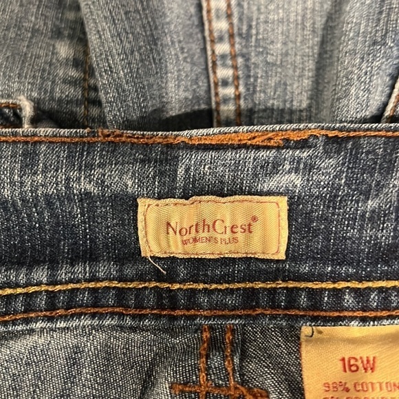 North  CREST  DENIM SHORTS SIZE 16W - Picture 6 of 8